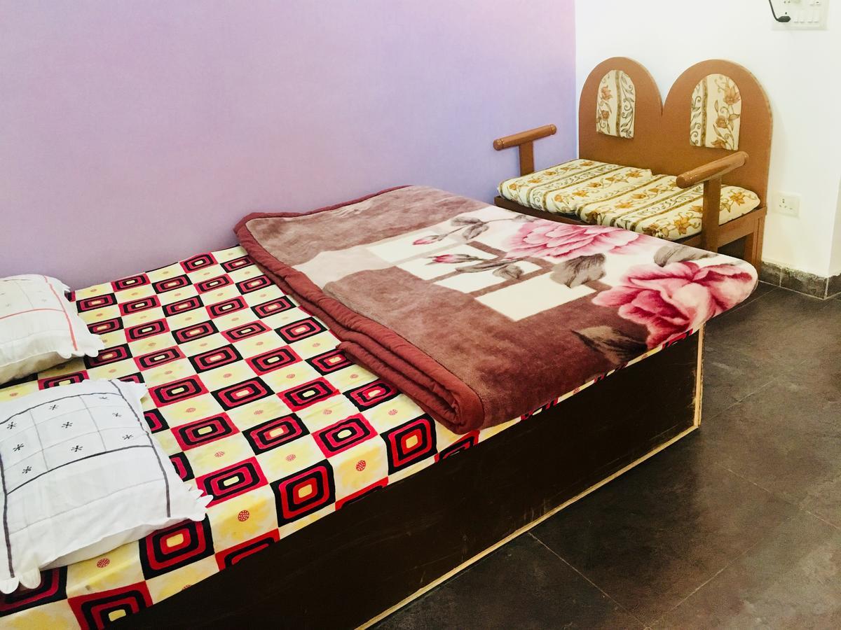 Hotel Heritage Sanyam Nahan Exterior photo