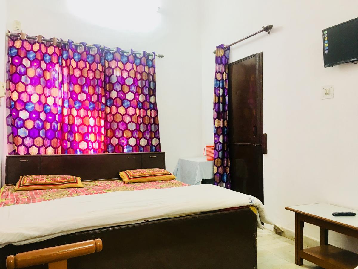 Hotel Heritage Sanyam Nahan Exterior photo