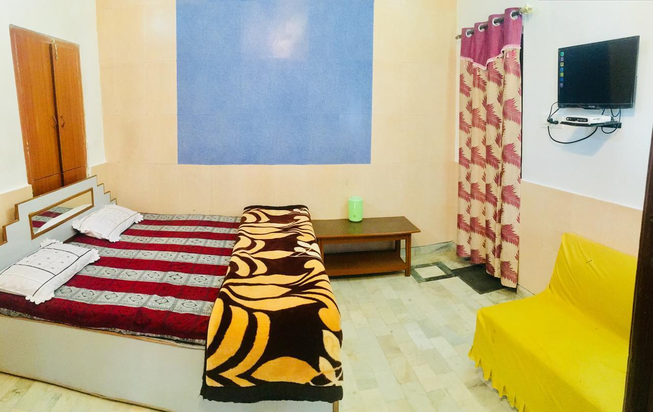 Hotel Heritage Sanyam Nahan Exterior photo