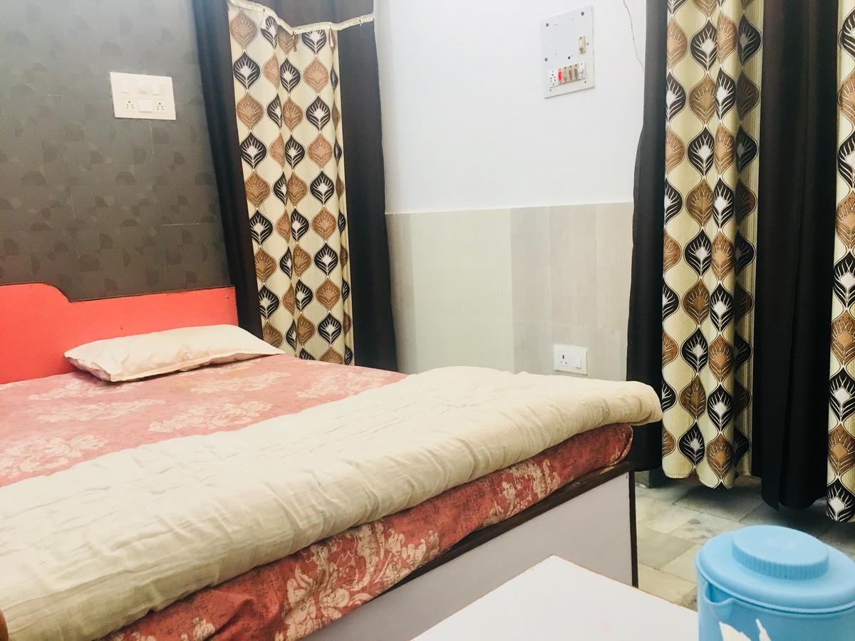Hotel Heritage Sanyam Nahan Exterior photo